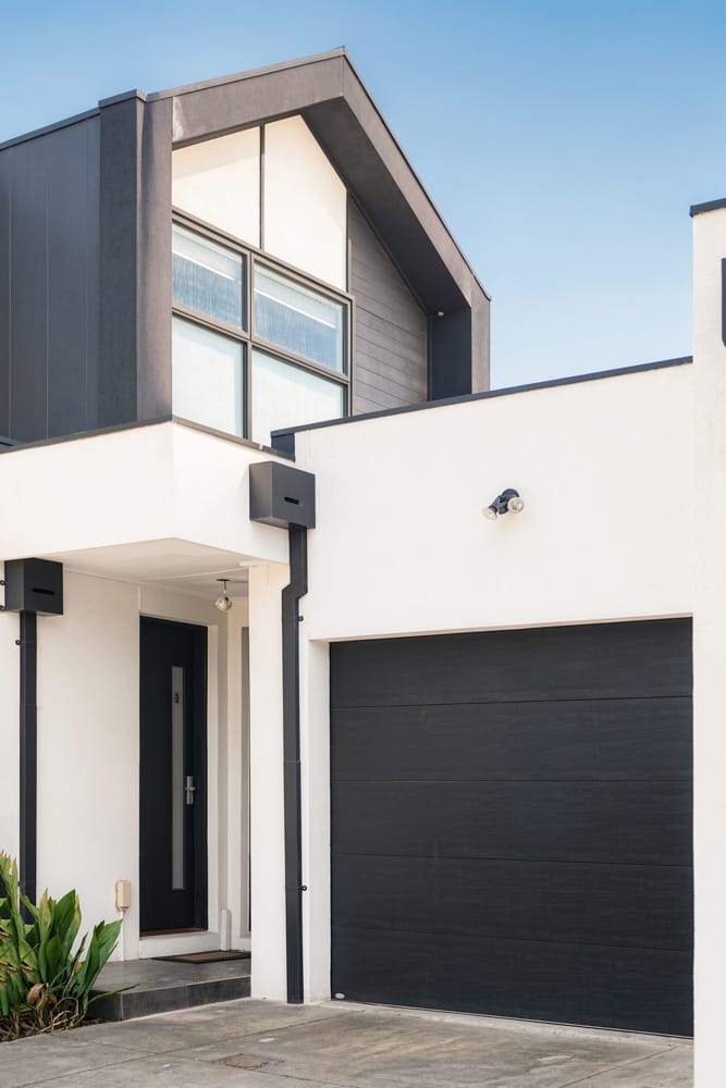 Contemporary new build facade in South Yarra — Melbourne property video by Melbourne Property Media