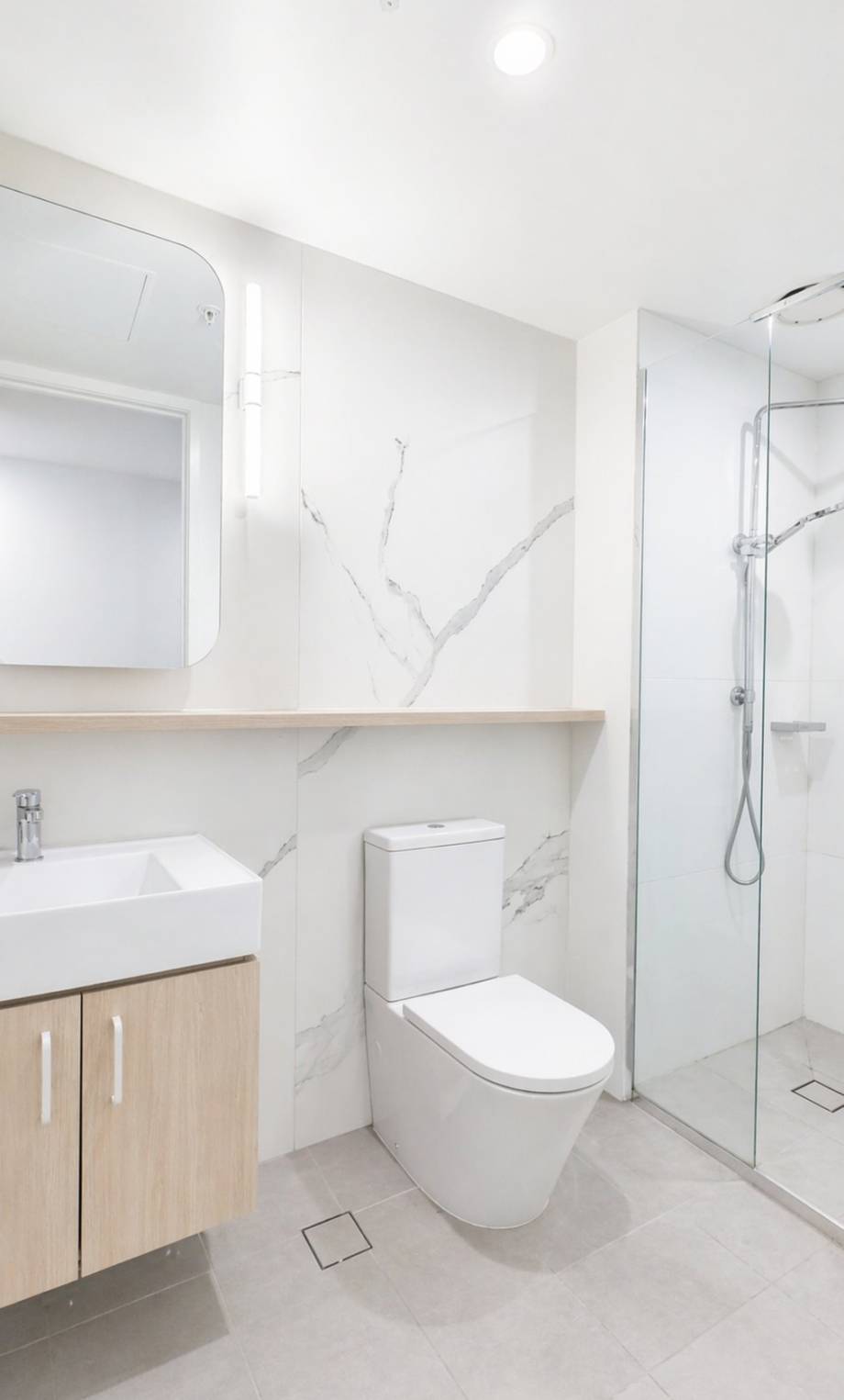 Bathroom of a residential property in Southbank, Melbourne — real estate photography by Melbourne Property Media